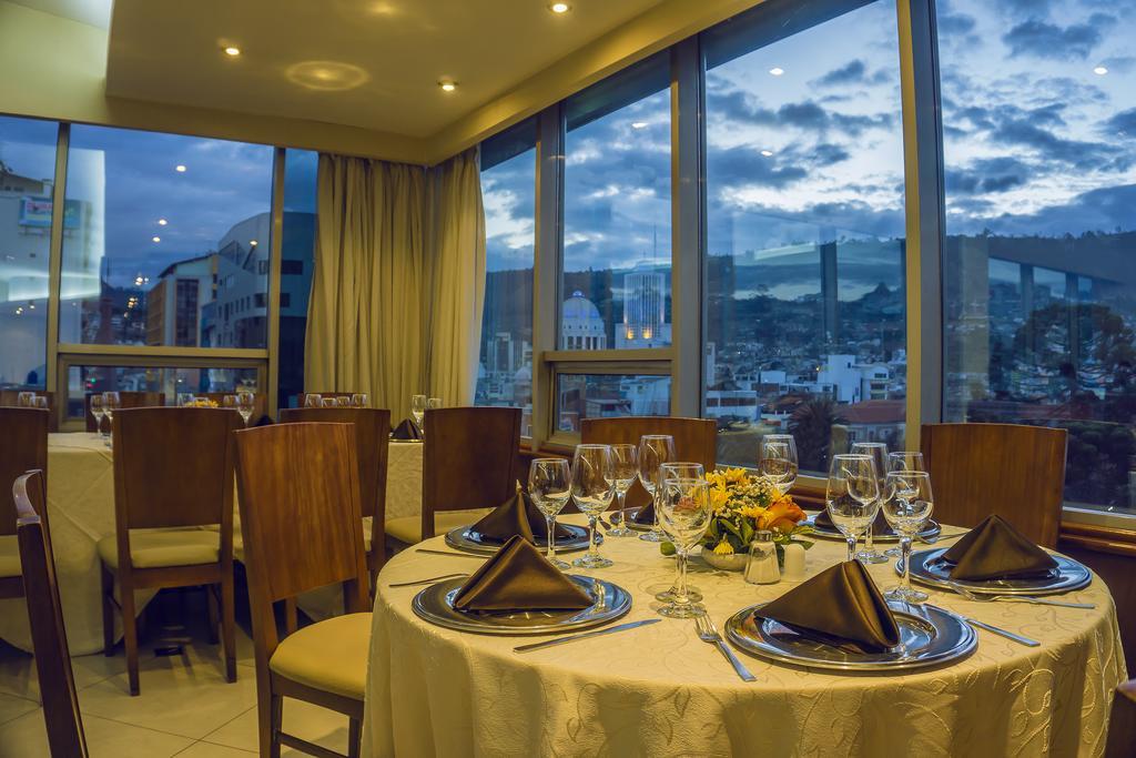 Hotel Emperador Амбато Екстериор снимка